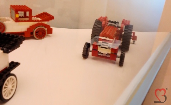 Lego Fahrzeuge