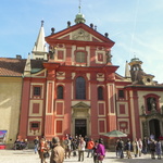 Kirchen-in-Prager-Burg-Hof 3