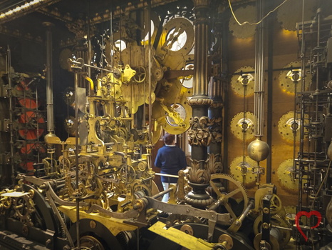 astronomisches Uhrwerk