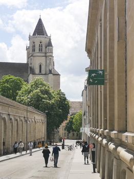 Porte Guillaune in Dijon