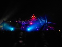 Shankra Festival -- Das Shankra Goa und Psytrance Festvial bei Lostallo in der Schweiz. Das seit 2015 bestehende kulturelle Ereigniss inmitten natürlicher Landschaften mit einem Fluss und Bergen umgeben. Musik und Performance machen die Location zu einem Aktivitäts Hotspot. Lesungen und Workshops oder die Jam Sassion dürfen bei dem Shankra Event nicht fehlen.