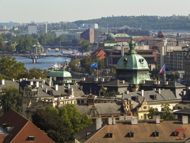 Blick-auf-Prag-von-Prager-Burg-06.jpg