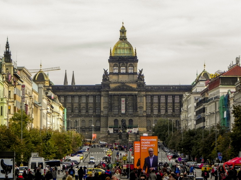 Nationalmuseum-in-Prag_2.jpg