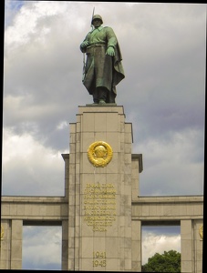 Sowjetisches Ehrendenkmal