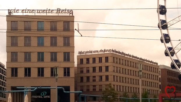 Dresden Gebäude mit Botschaft