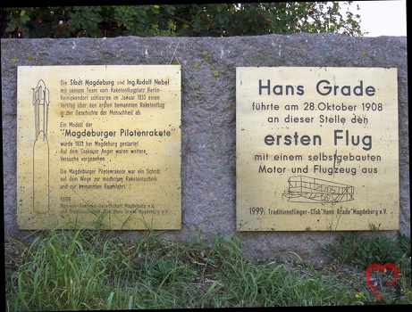 Hans Grade Gedenkstein