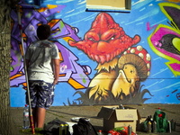 Wortspielplatz 5 - Magdeburg - Graffiti Pilze auf dem Wortspielplatz 5 in Magdeburg
(klick für Vollbild)