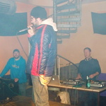 Zoen rappt - Negundo & DJ Faktor im Hintergrund