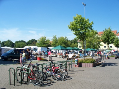 Flohmarkt Schuetzenplatz o7o8