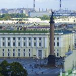Schlossplatz und Alexandersäule