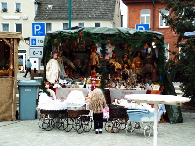 Weihnachtsmarkt Monhart mit Stand