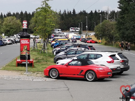 Feuerstein Porsche auf dem Torfhaus Gelände