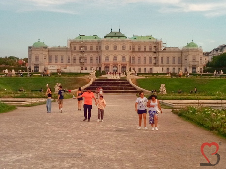 Blick auf das Belvedere Schloss