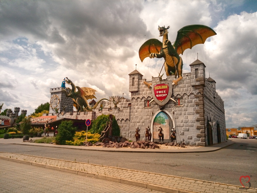 Drachenburg in Merlins Spiele Welt