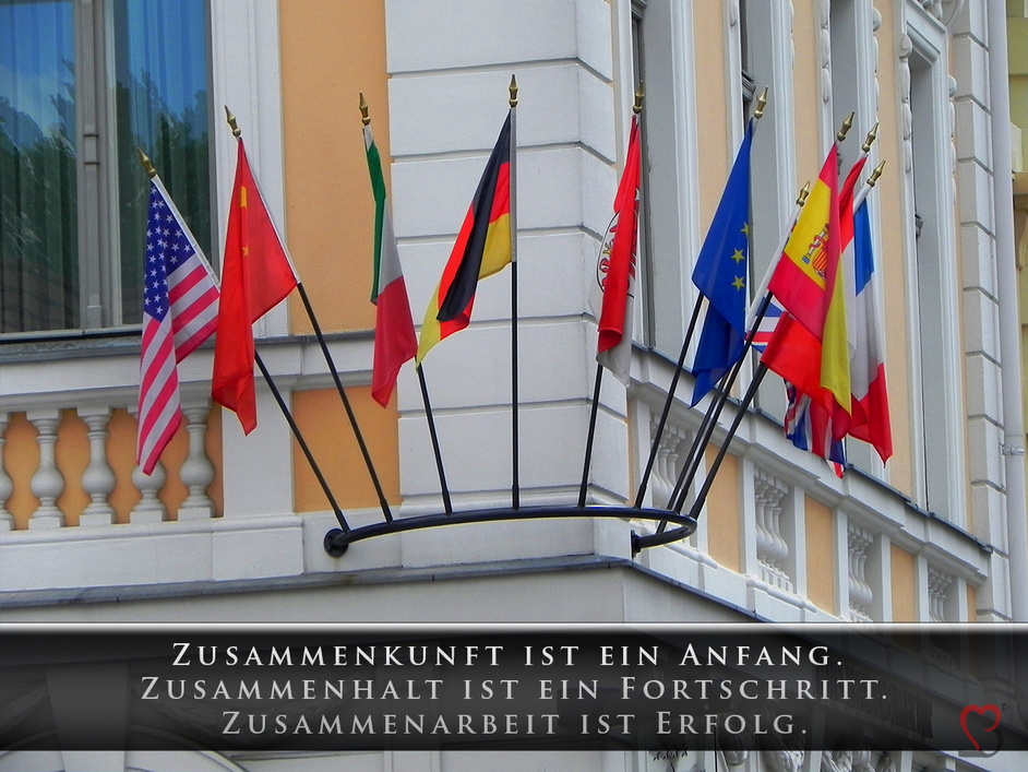 zusammenhalt-anfang-fortschritt-erfolg
