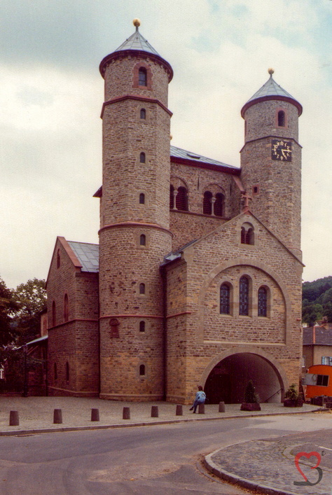 Stiftskirche St. Chrysanthus und Daria