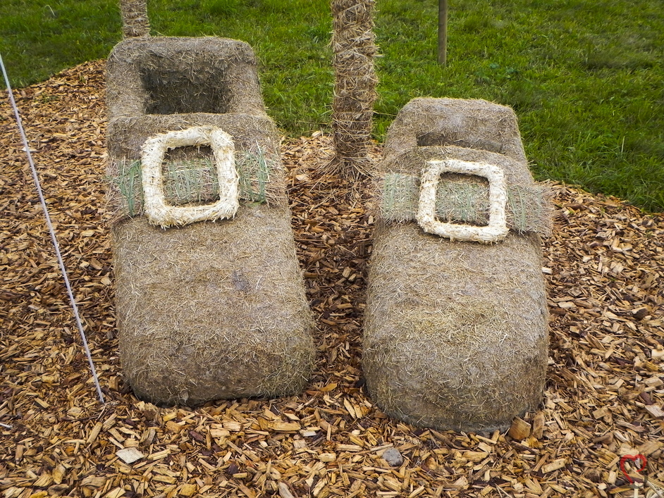 Strohschuhe