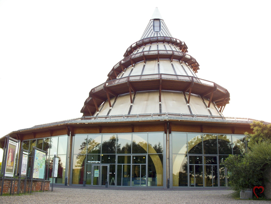 Jahrtausendturm